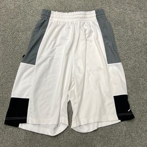 Jordan Basketball Shorts Men’s XL